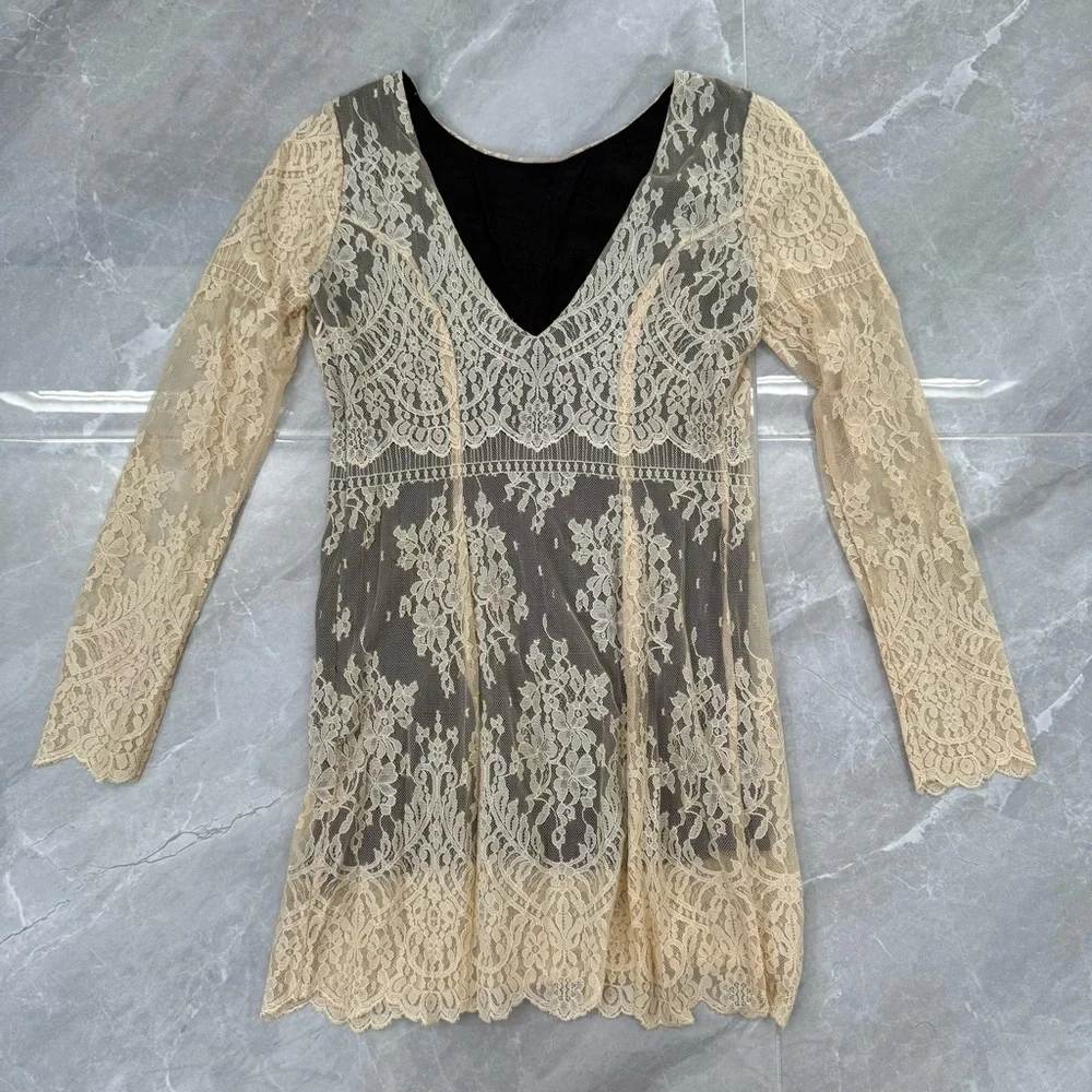 Women’s Free People Lace Open V Back Dress Long Sleeve Lined Boho Size Small - Picture 10 of 16